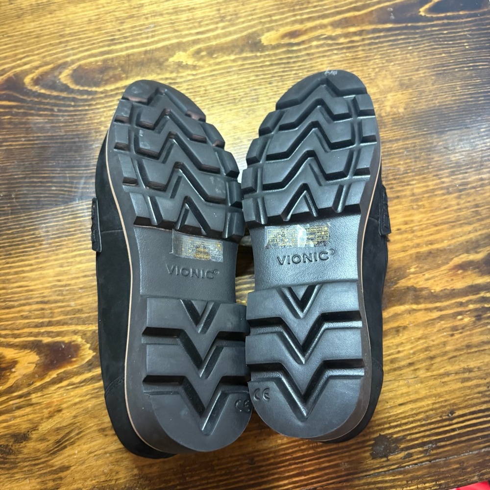 Vionic Black Cheryl Faux Fur Loafers Size 7 - Picture 10 of 10